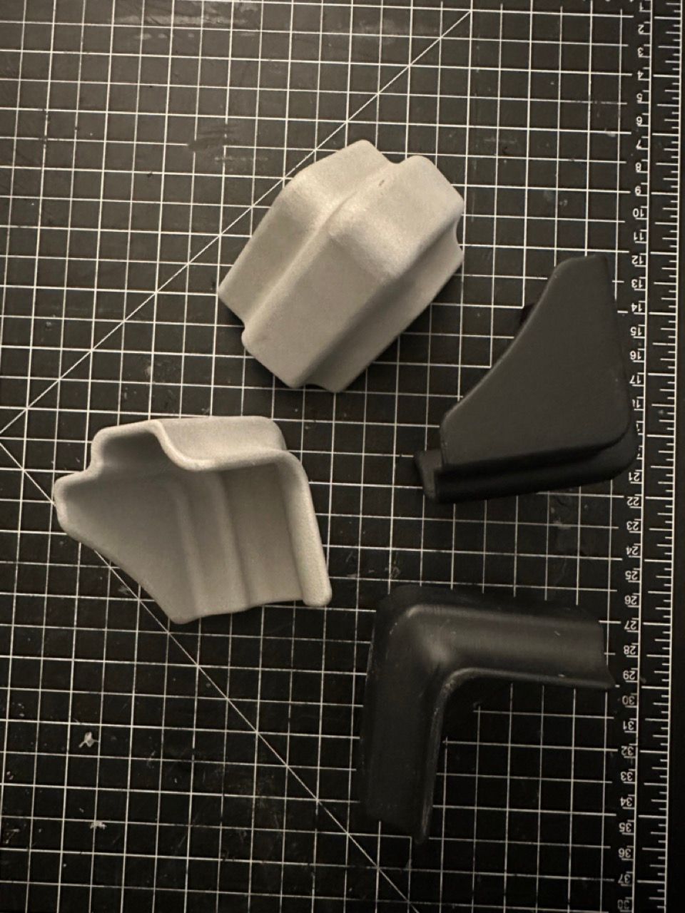 Bracket prototypes — 3D printing in PLA
