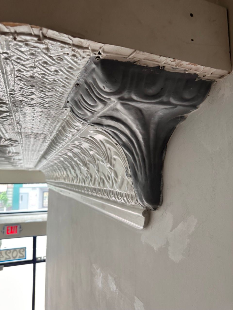 Etched metal trim — Laser in anodized aluminum
